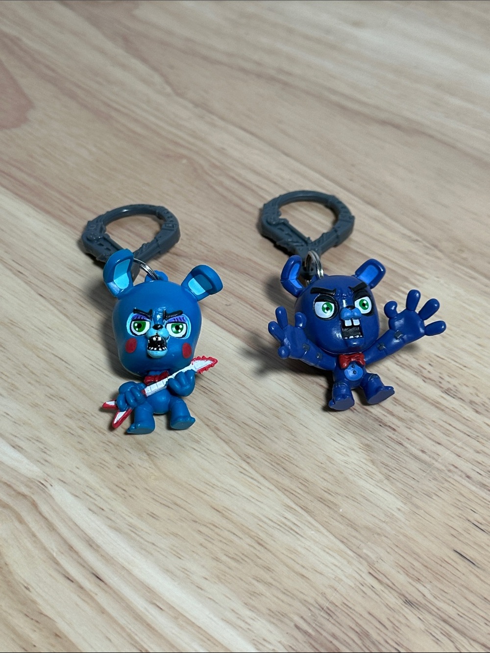 FNAF Five Nights At Freddy’s Bonnie Keychain Backpack Hanger 🎒